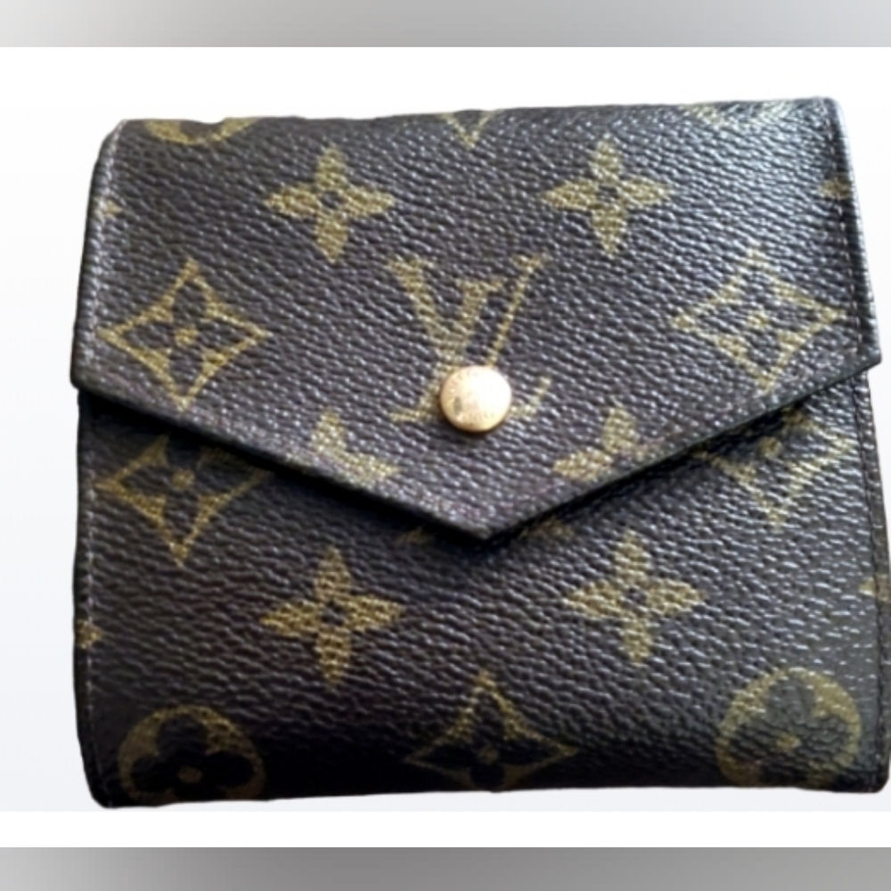 Louis Vuitton vintage monogram Elise Wallet with $30 COA